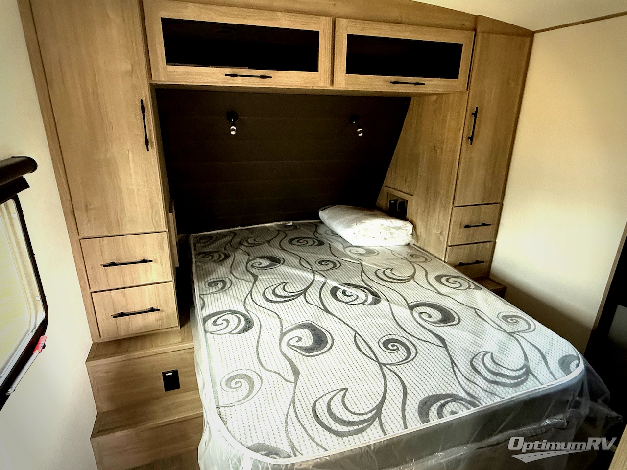 2026 Grand Design Imagine 2470BH Photo 9