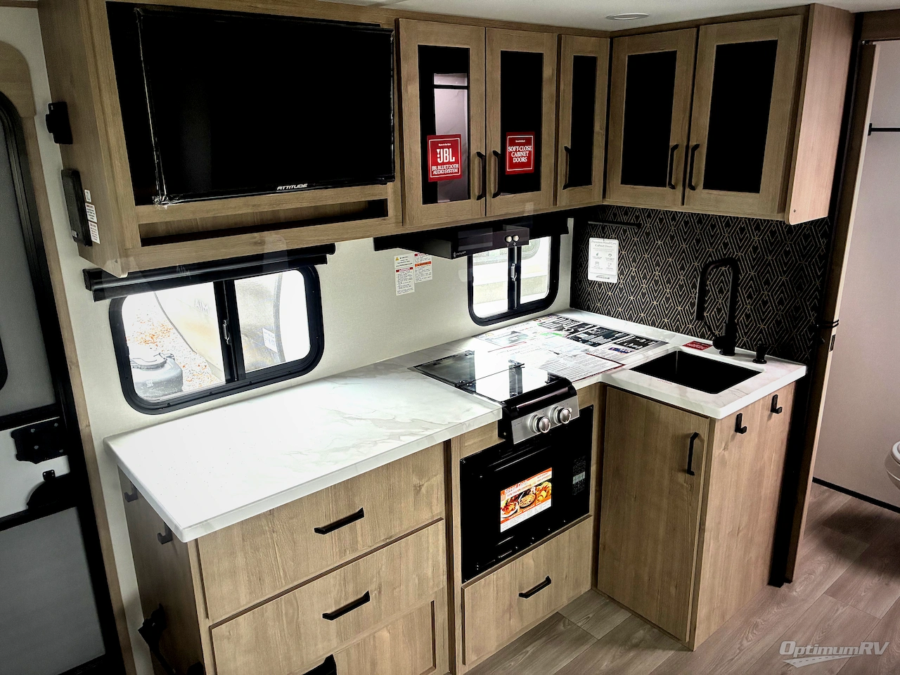 2026 Grand Design Imagine AIM 16MLA Photo 7