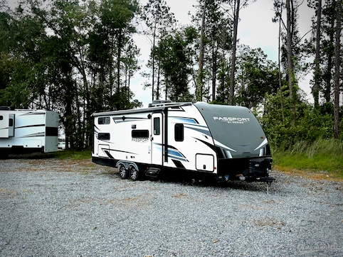 Used 2022 Keystone Passport SL 268BH Featured Photo