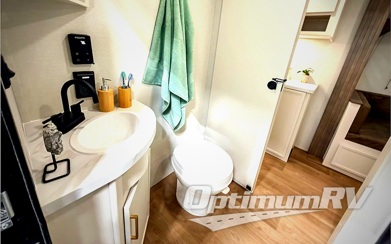 2027 Grand Design Transcend 345DQT Photo 19