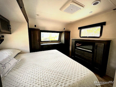 2025 Venture SportTrek Touring Edition STT343VBH RV Photo 4