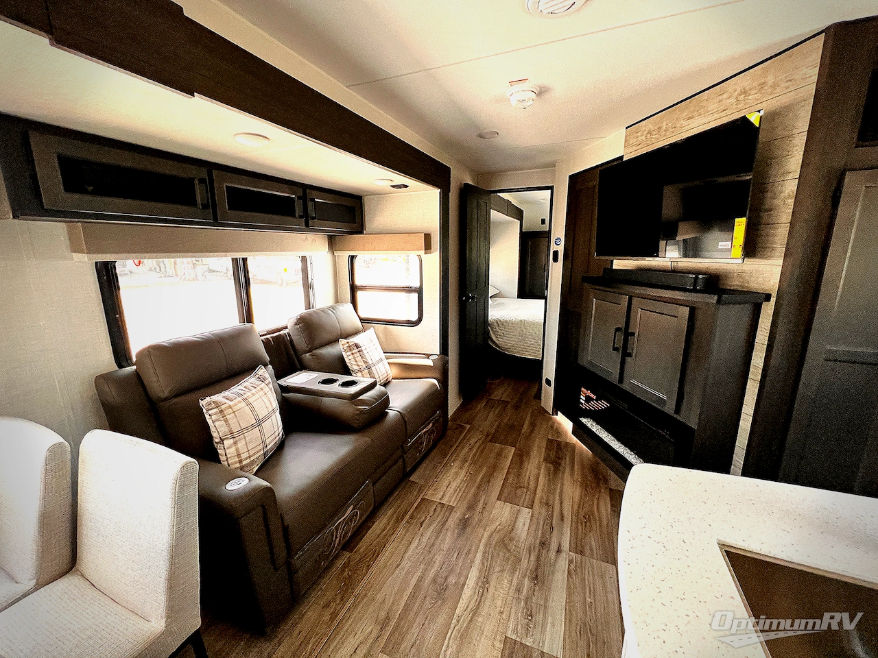 2025 Venture SportTrek Touring Edition STT343VBH Photo 5