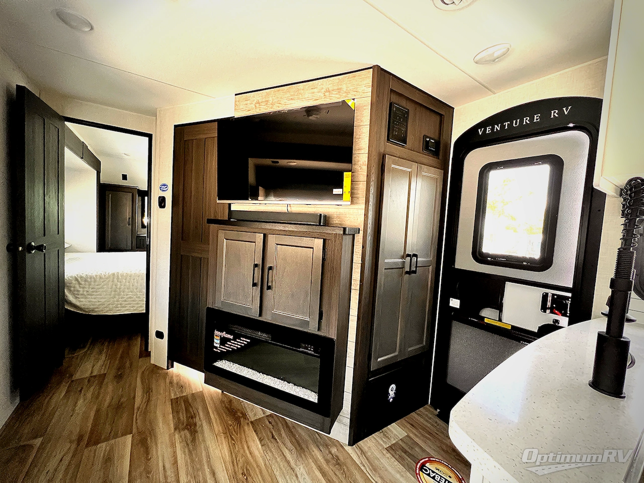 2025 Venture SportTrek Touring Edition STT343VBH Photo 6
