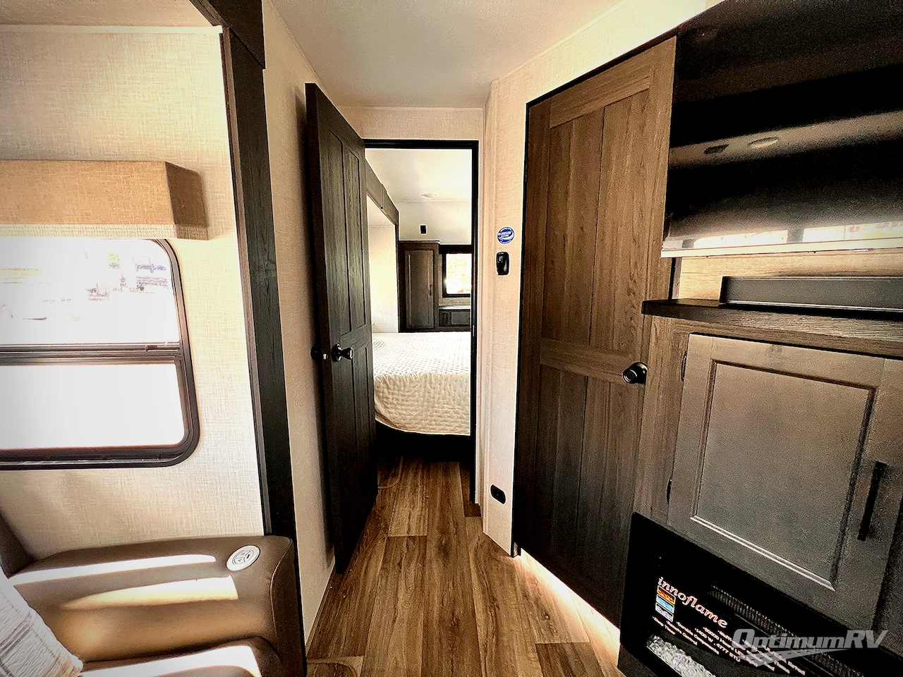 2025 Venture SportTrek Touring Edition STT343VBH Photo 18