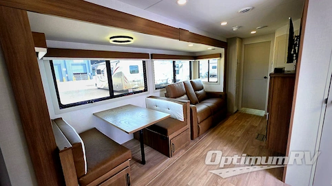 2027 Venture SportTrek Touring Edition STT272VRK RV Photo 3
