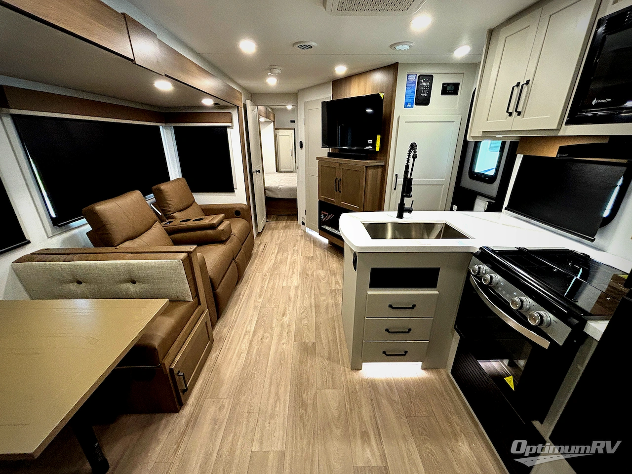 2027 Venture SportTrek Touring Edition STT343VBH Photo 5