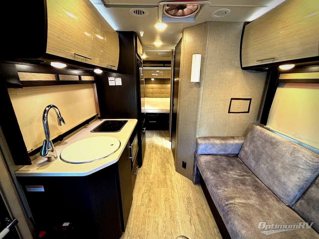 2016 Thor Gemini 23TR Photo 4