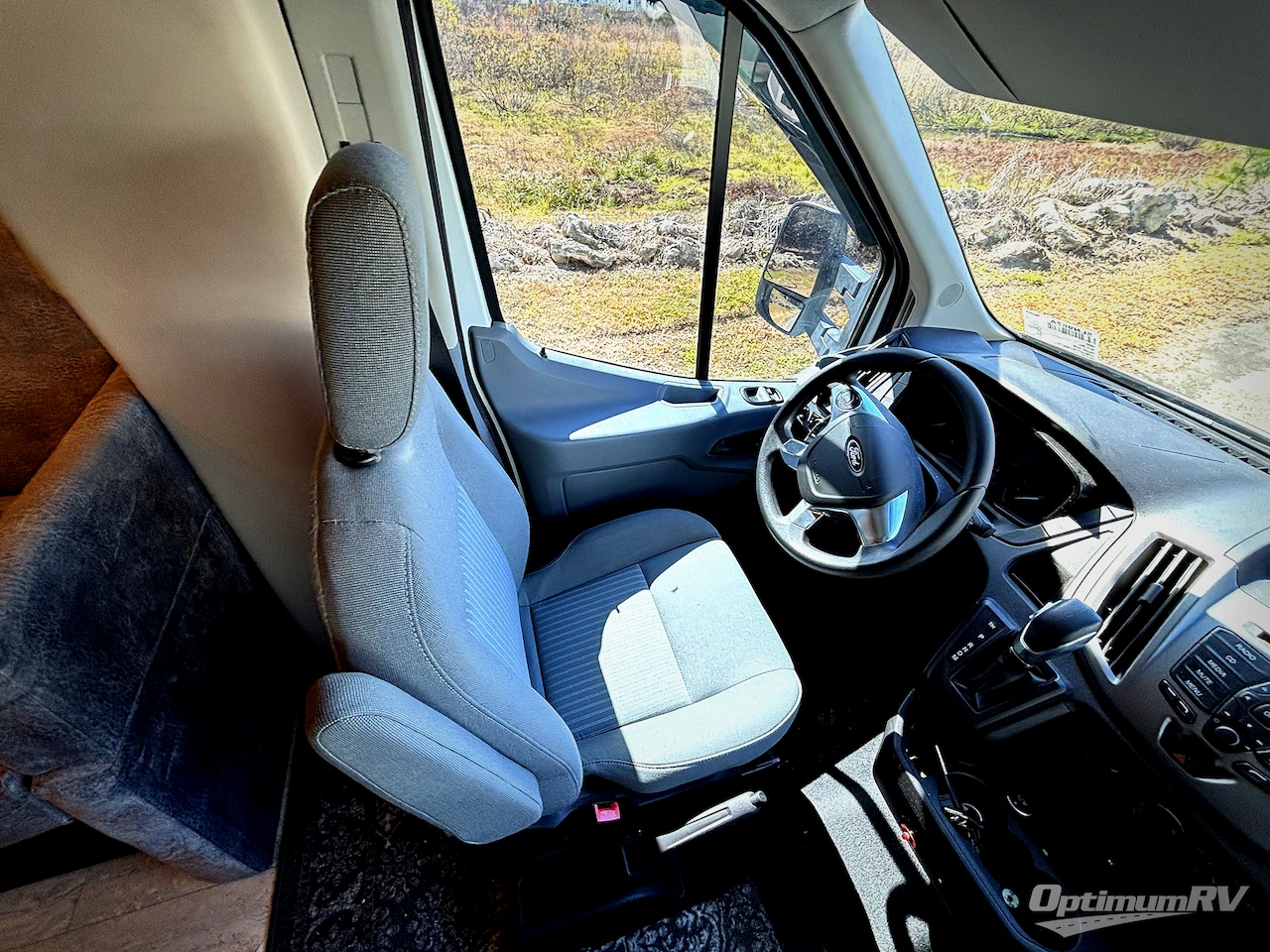 2016 Thor Gemini 23TR Photo 7