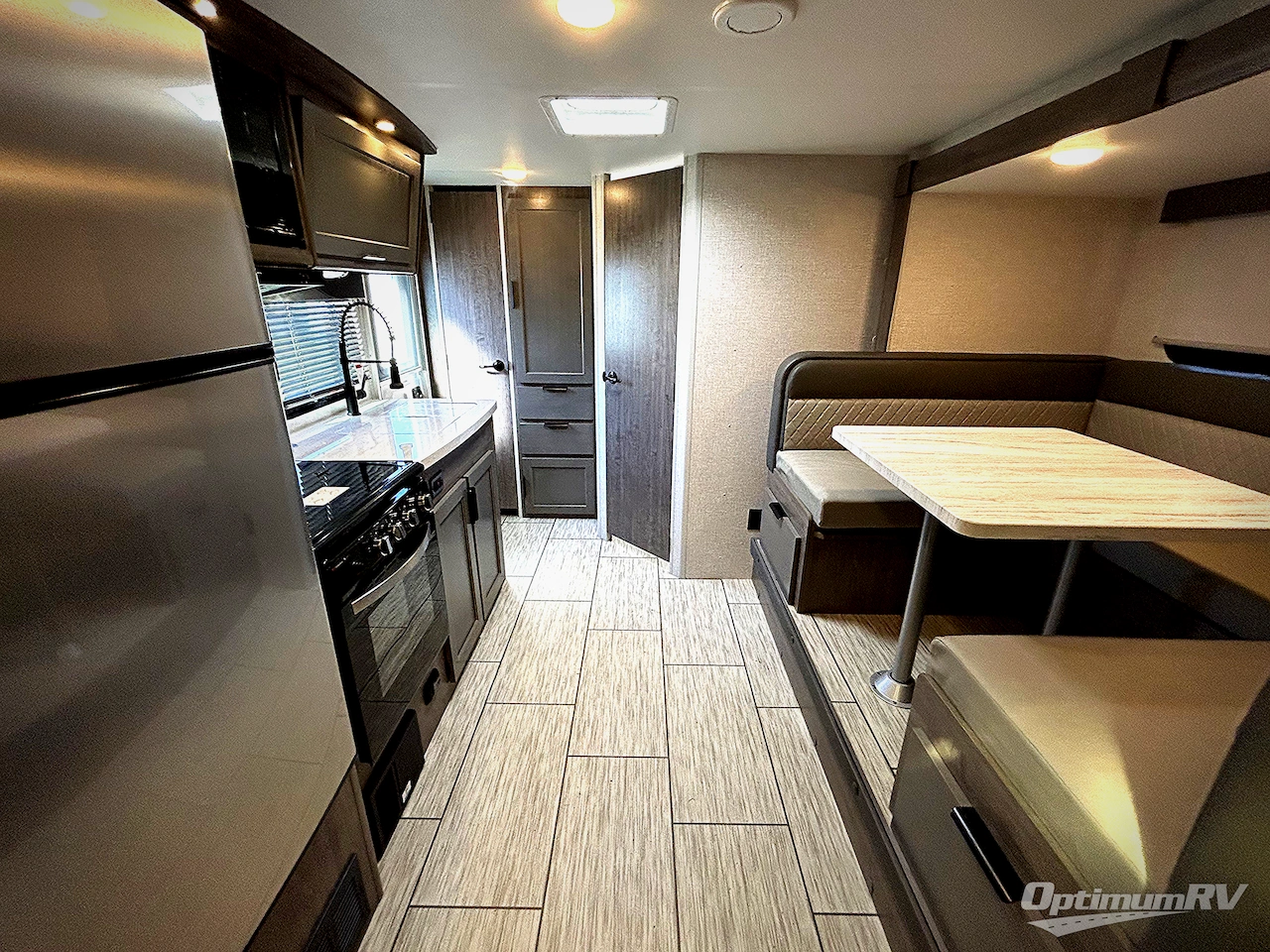 2025 Lance Squire SQ19 Photo 4