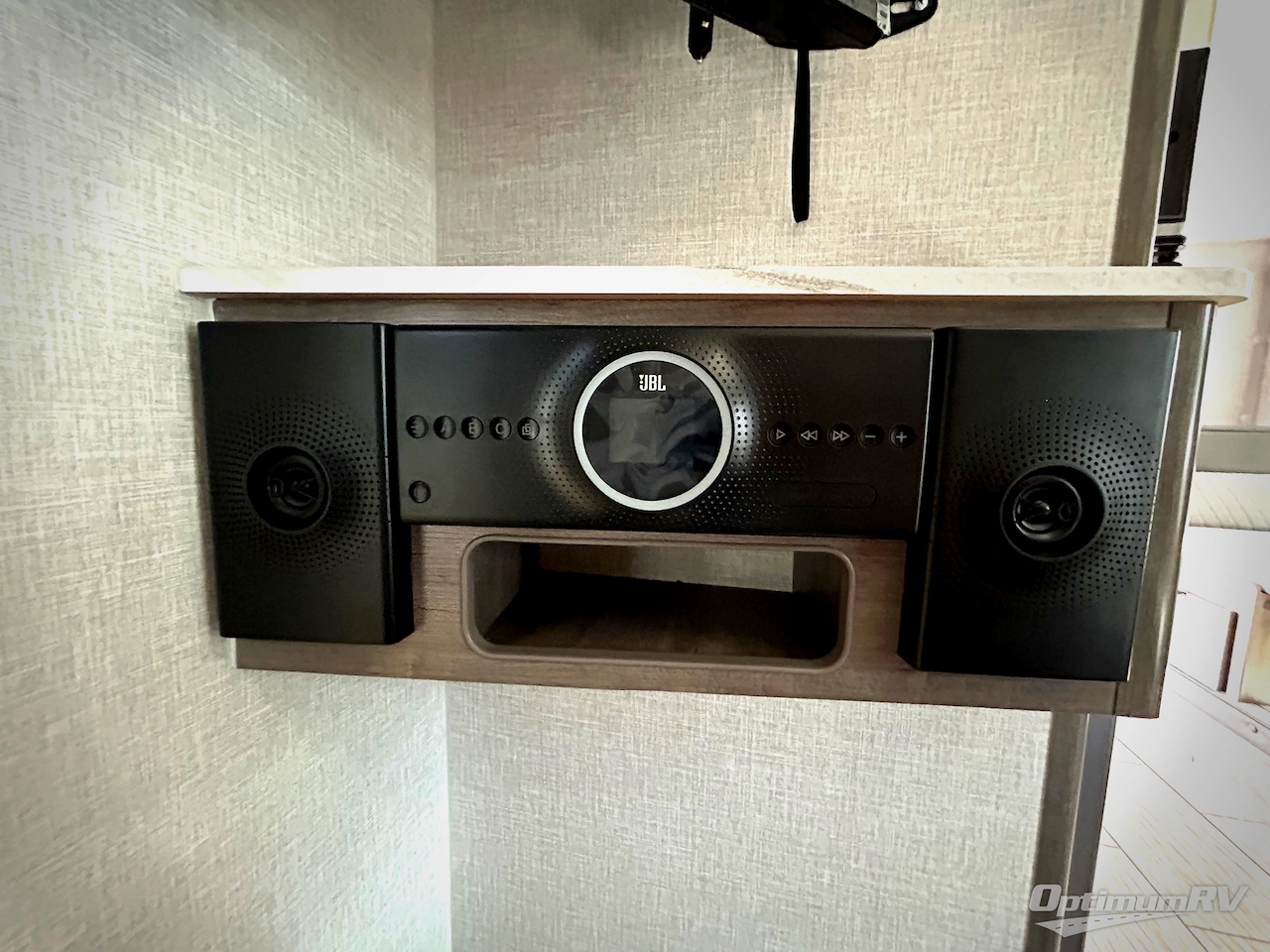 2025 Lance Squire SQ19 Photo 11