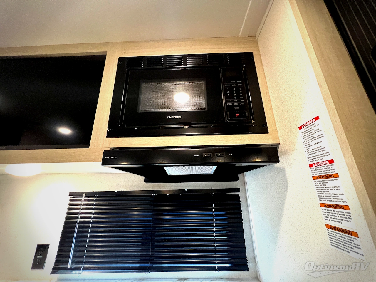 2026 Forest River Puma Camping Edition 305BHCE Photo 13