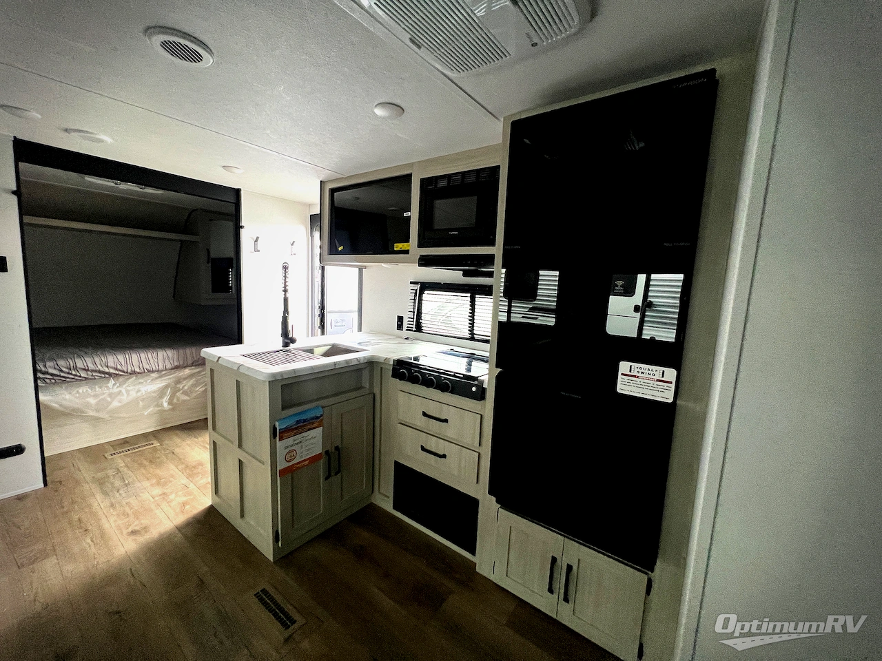 2026 Palomino Puma Camping Edition 305BHCE Photo 8