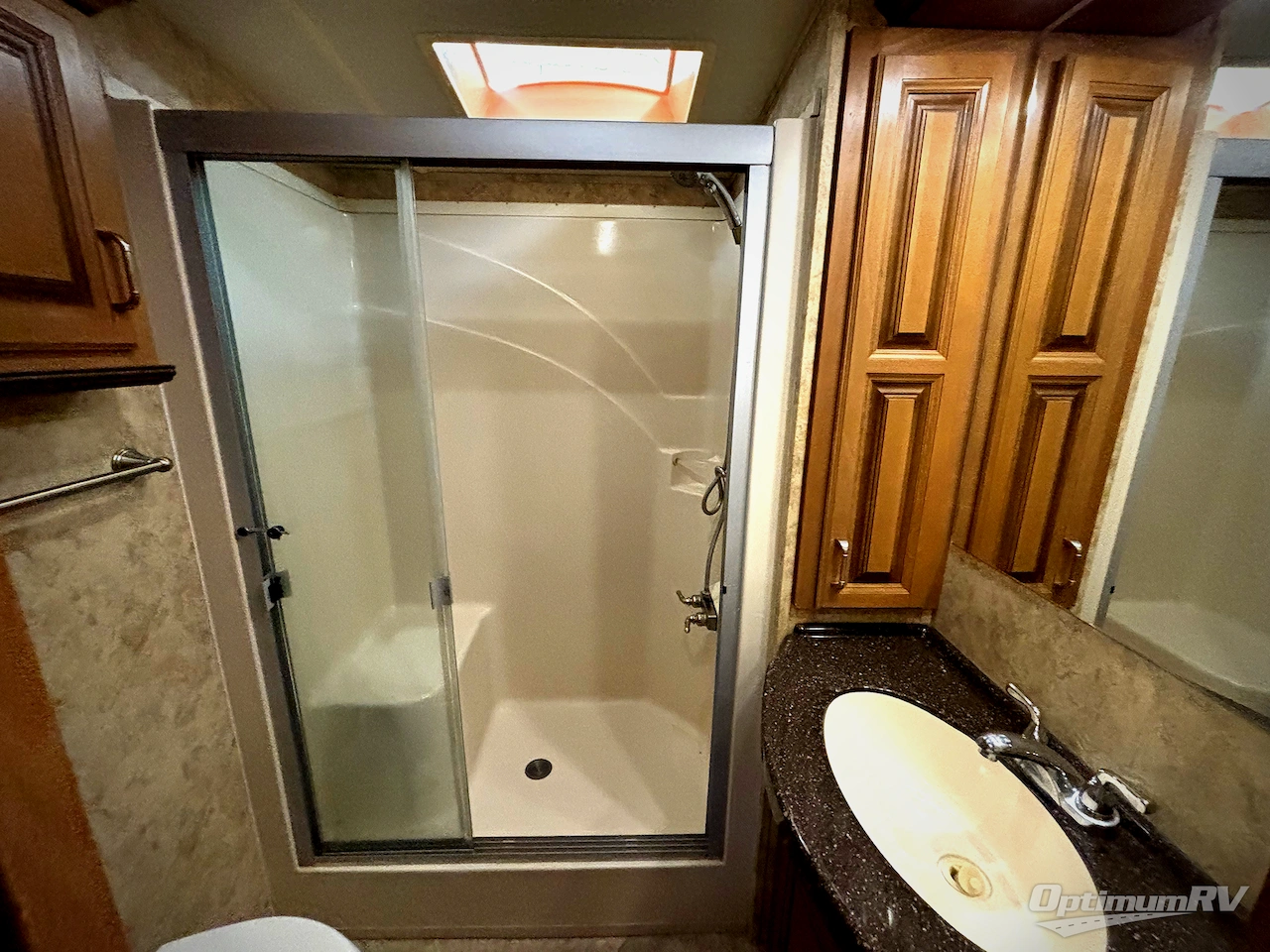 2015 Forest River Cedar Creek 36CKTS Photo 13