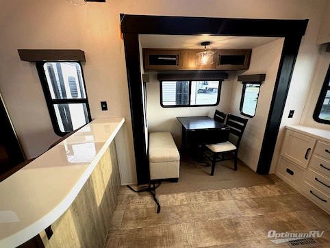 2025 Palomino Puma Destination 403LFT RV Photo 3