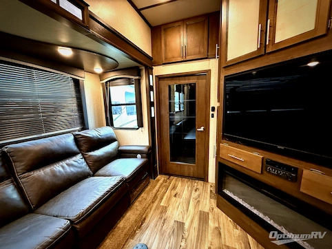 2020 Keystone Cougar 353SRX RV Photo 3