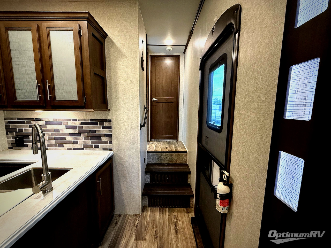 2020 Keystone Cougar 353SRX Photo 16