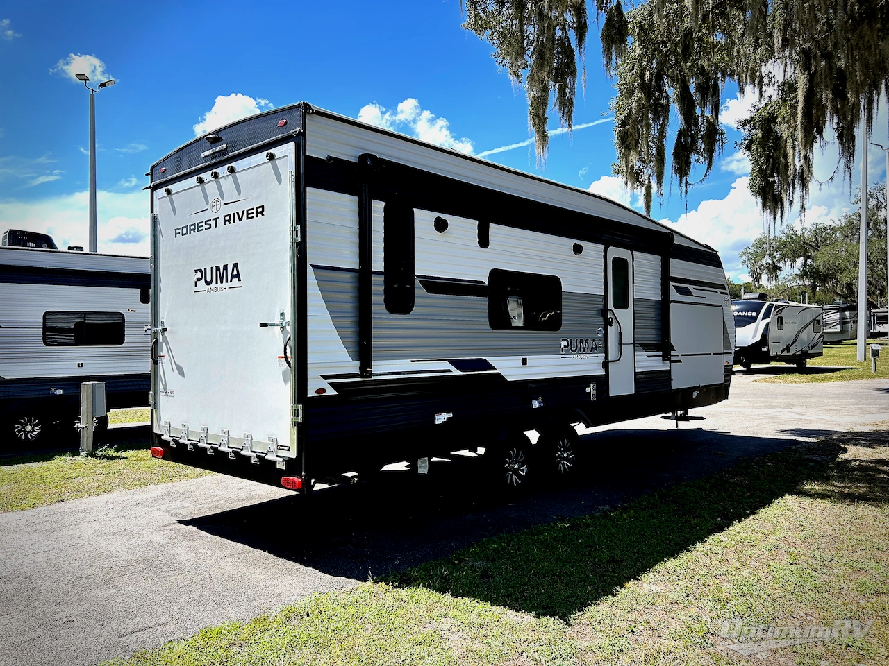 2026 Palomino Puma Unleashed 25TH Photo 2