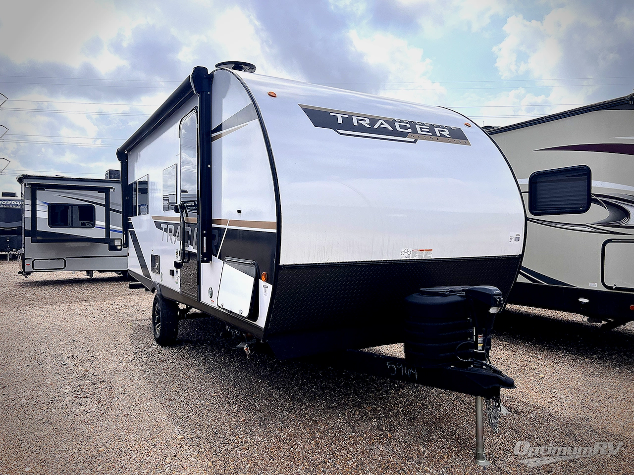 2025 Prime Time Tracer 170RS Photo 2