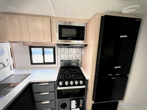 2025 Prime Time Tracer 308BH RV Photo 2