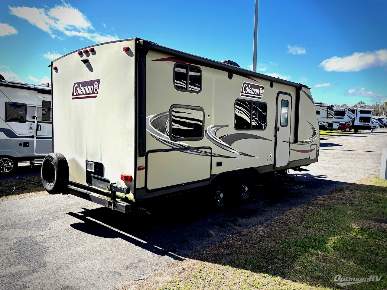 2020 Dutchmen Coleman Light LX 2125BH Photo 2