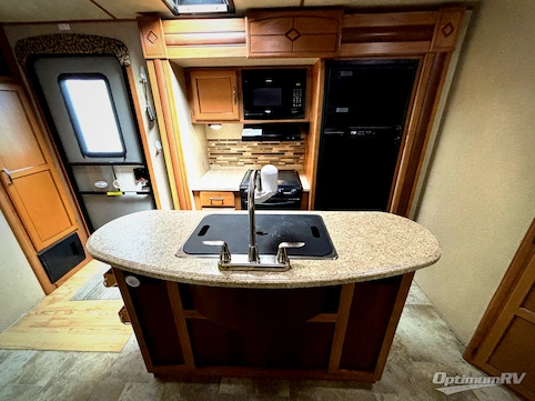 2017 CrossRoads Sunset Trail Super Lite ST320BH RV Photo 2