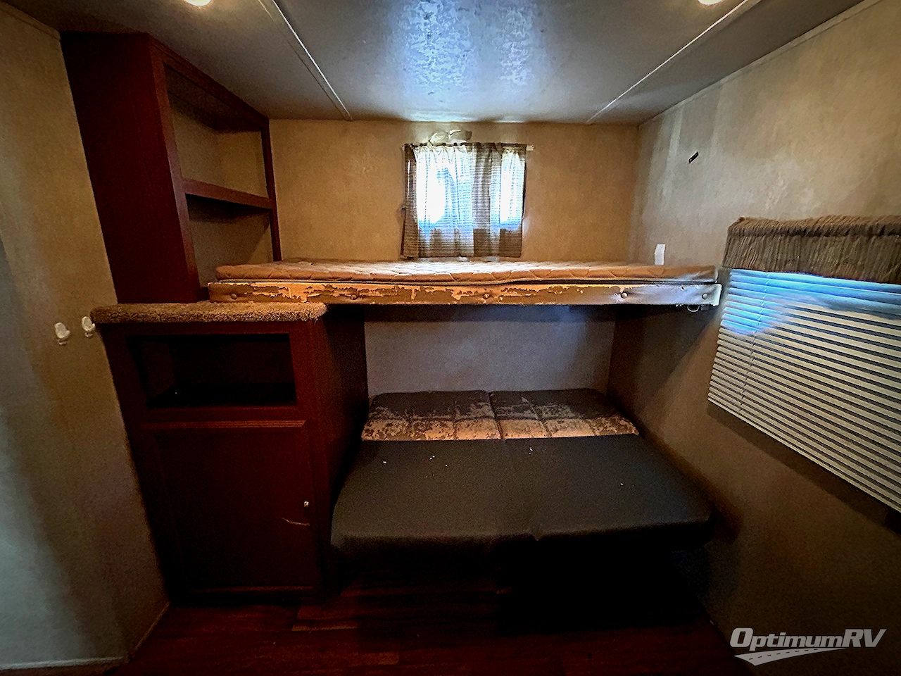 2015 Forest River Wildwood 29QBDS Photo 13