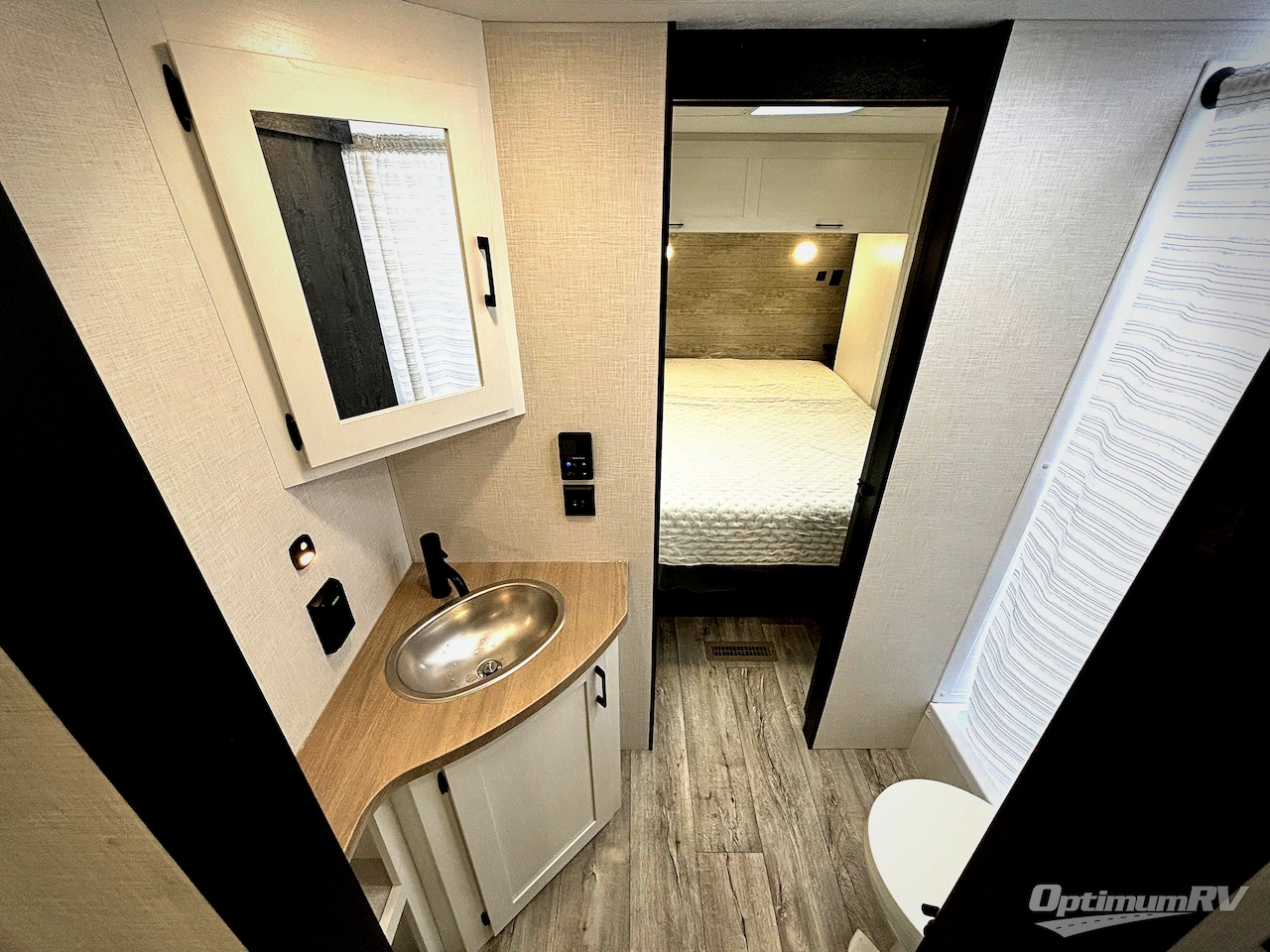 2025 Venture Sienna SA231VRK Photo 10