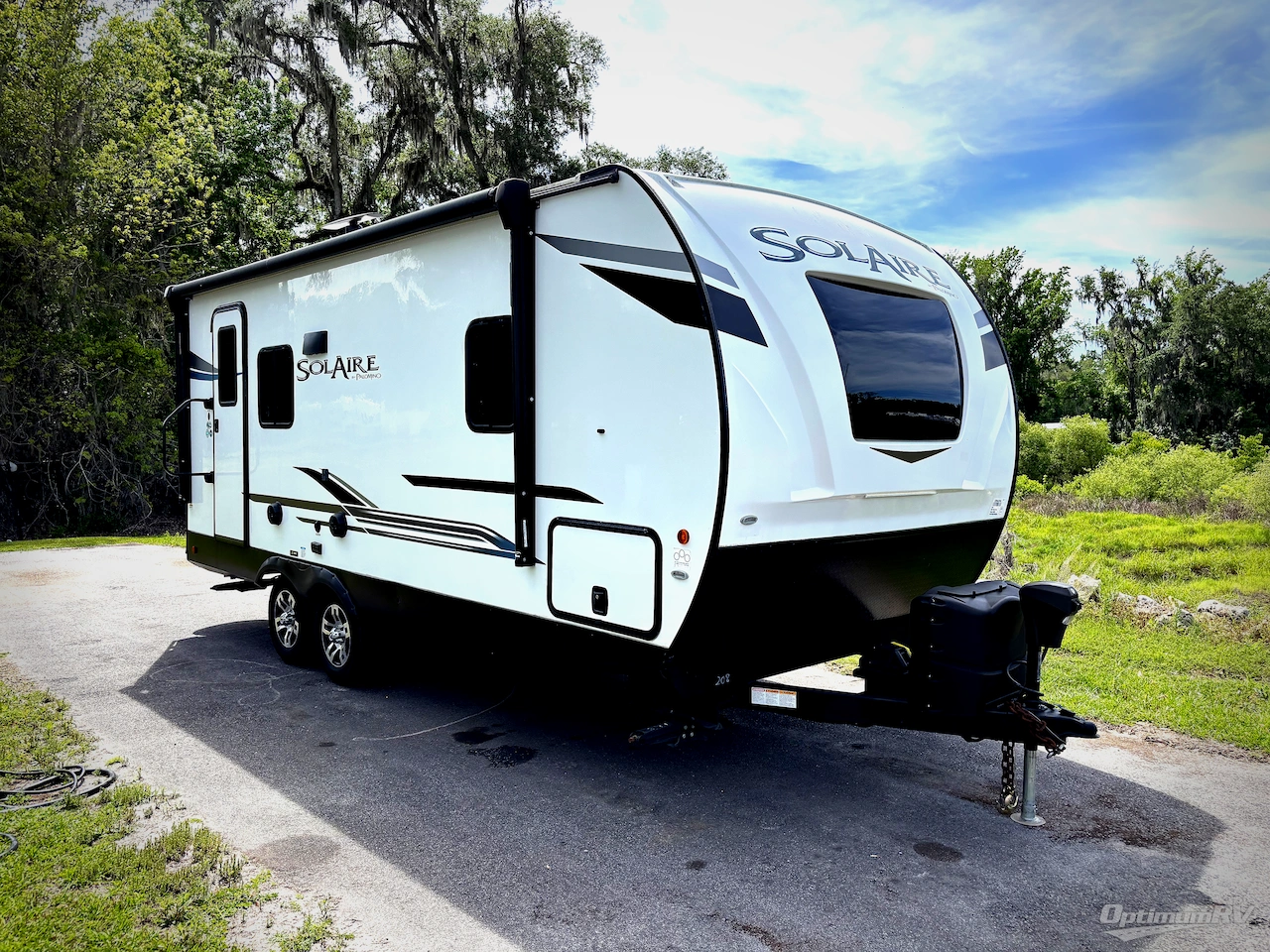 2023 Palomino SolAire 208SS Photo 1