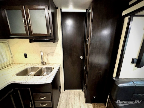 2019 Coachmen Spirit Ultra Lite 2758RB RV Photo 4