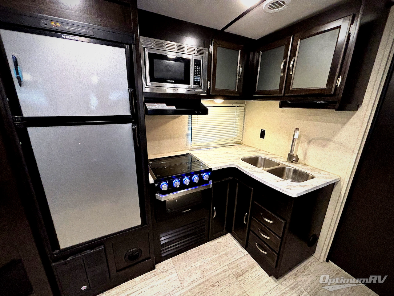 2019 Coachmen Spirit Ultra Lite 2758RB Photo 6