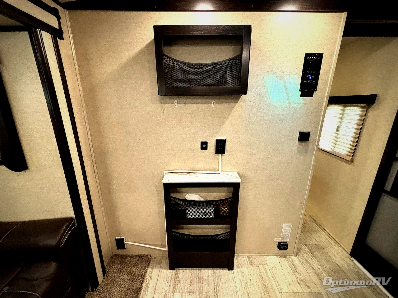 2019 Coachmen Spirit Ultra Lite 2758RB Photo 8