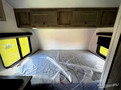 2026 Sunset Park SunRay 149 RV Photo 3