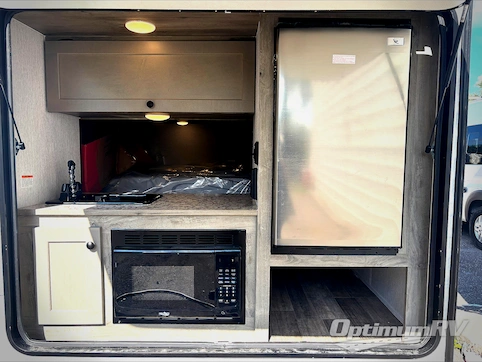 2026 Sunset Park SunRay 149 RV Photo 4