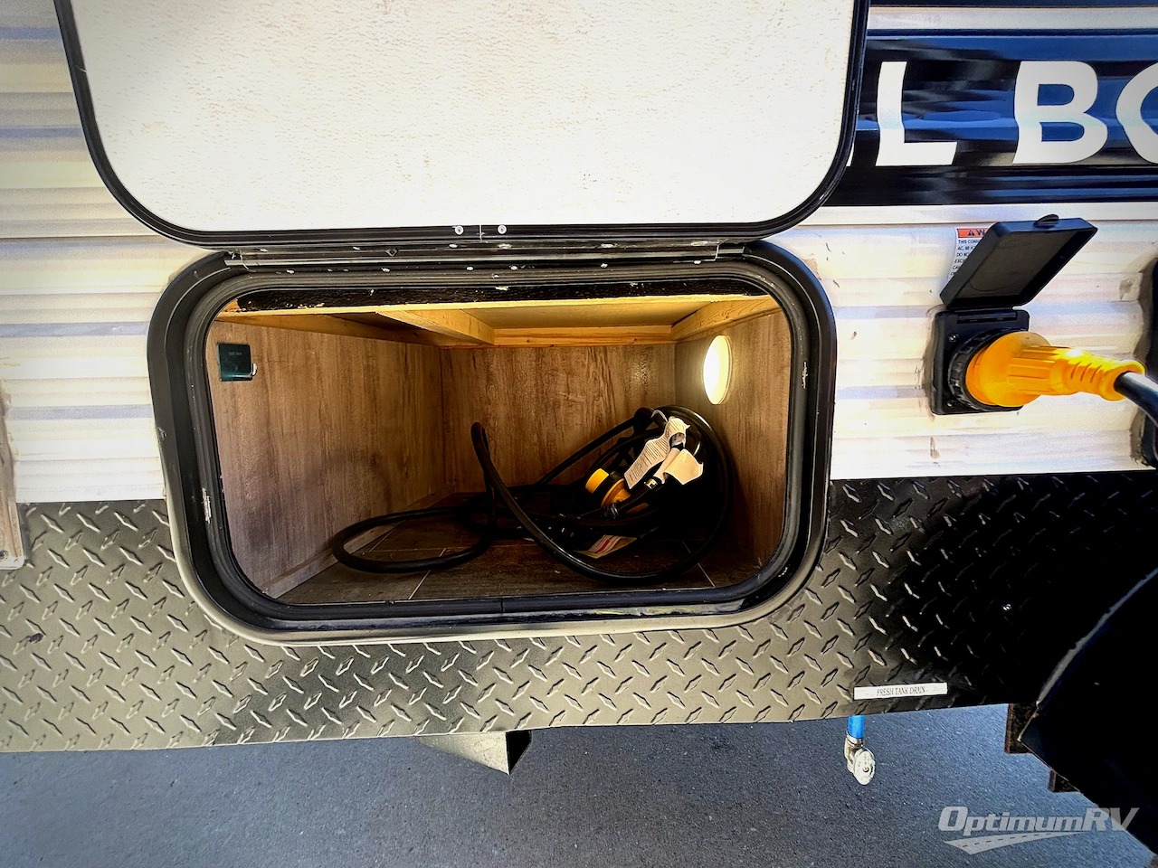 2024 Gulf Stream Trail Boss 1090K Photo 9