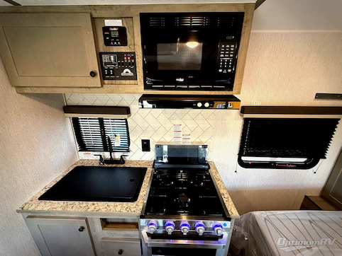 2026 Sunset Park Sun Lite 18RD RV Photo 3