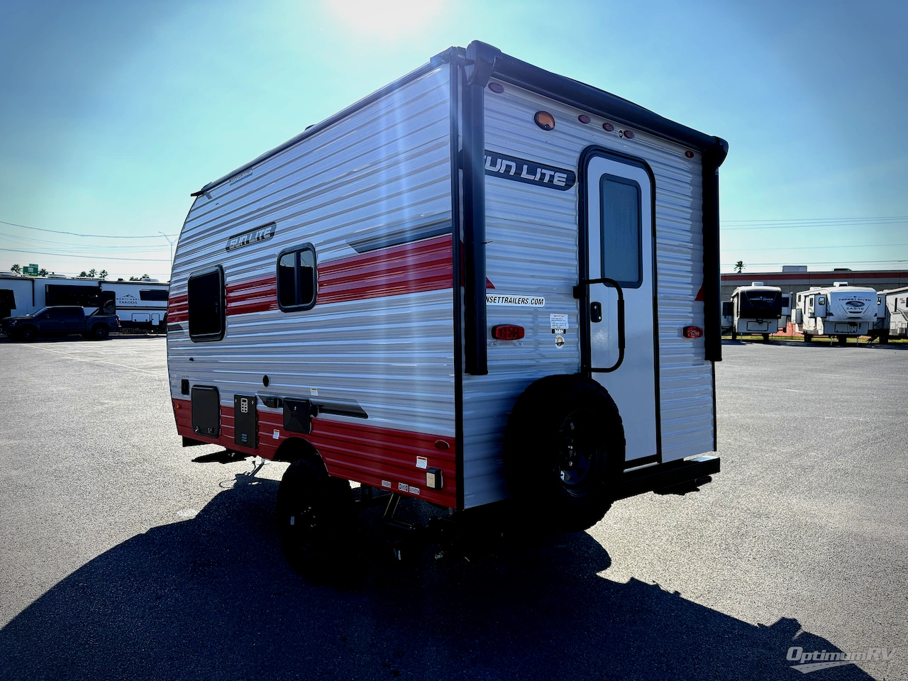 2026 Sunset Park Sun Lite 16BH Photo 3