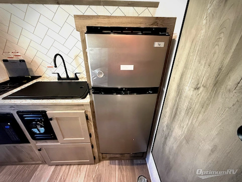 2026 Sunset Park Sun Lite 14TH RV Photo 3