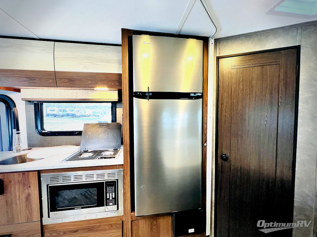 2022 Forest River Sunseeker MBS 2400B Photo 14