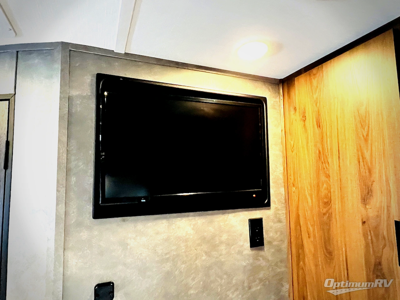 2022 Forest River Sunseeker MBS 2400B Photo 18