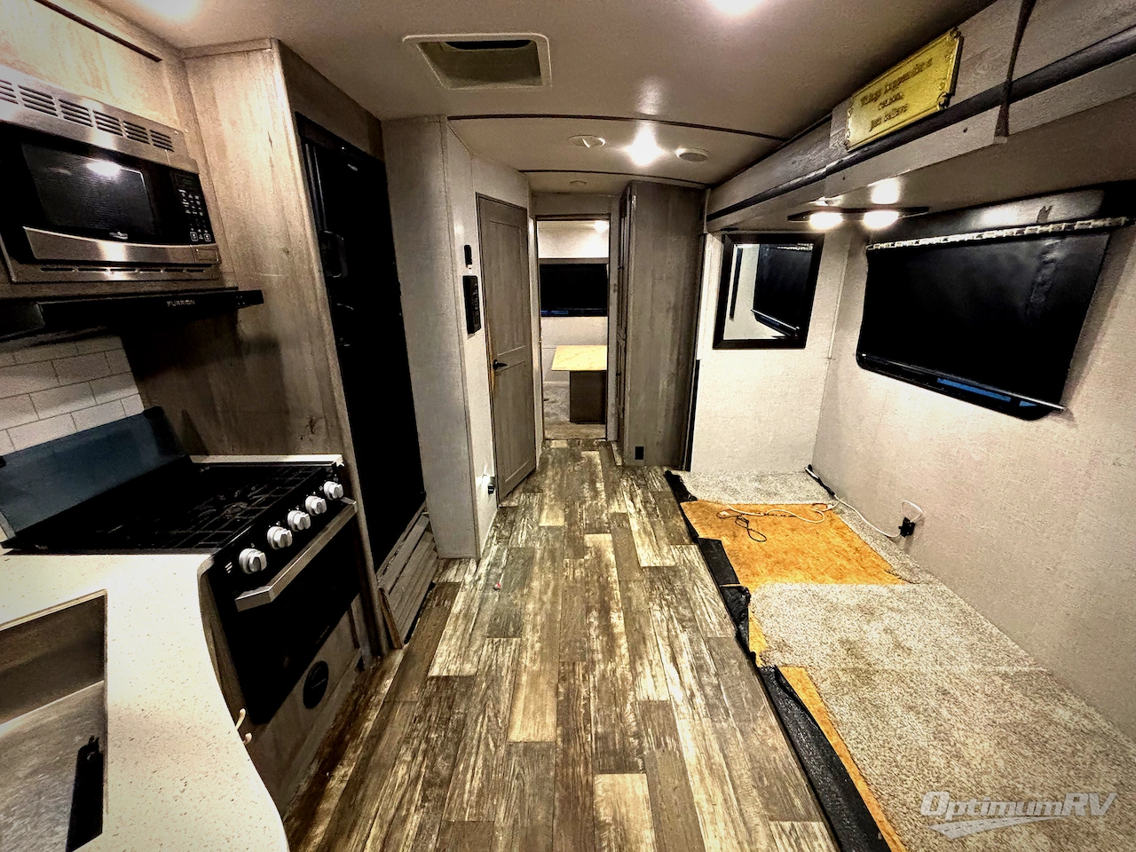 2019 Keystone Outback 324CG Photo 2