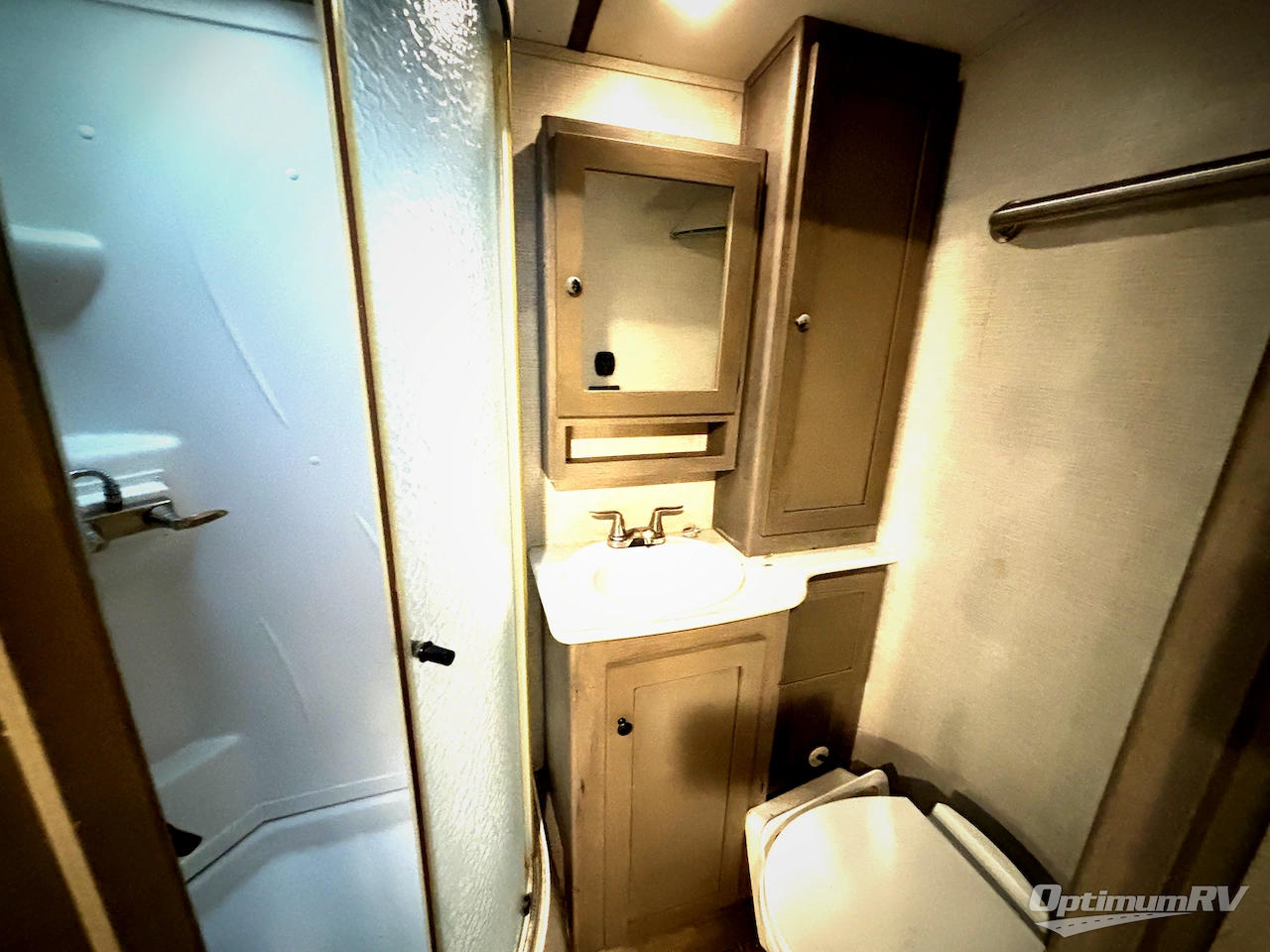 2019 Keystone Outback 324CG Photo 8