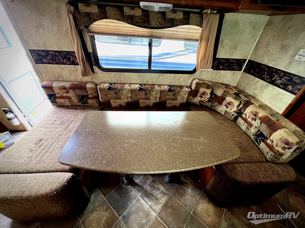 2011 Keystone Passport Express SL 235EXP Photo 8