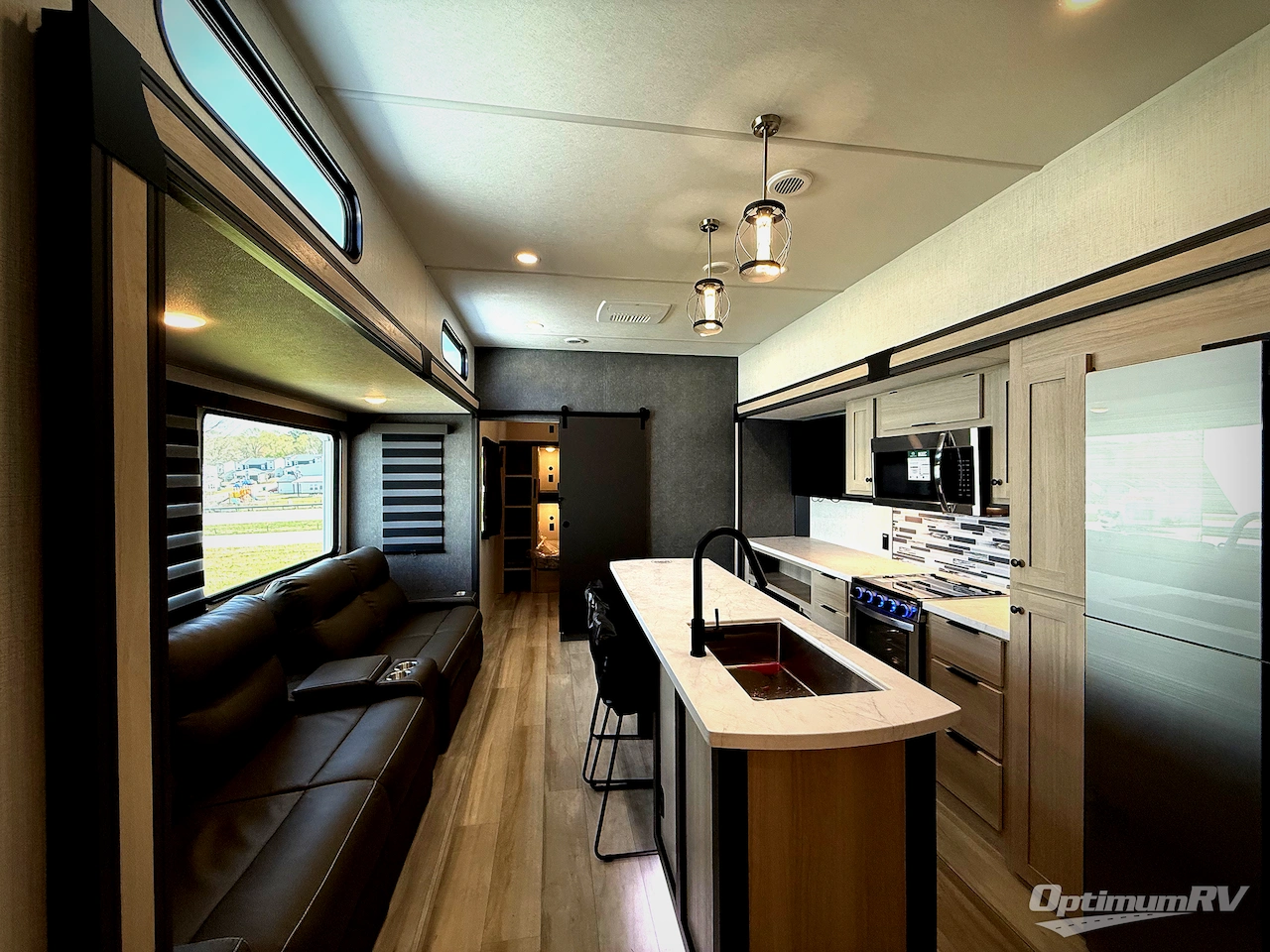 2026 Forest River Wildcat 35CRIB Photo 5