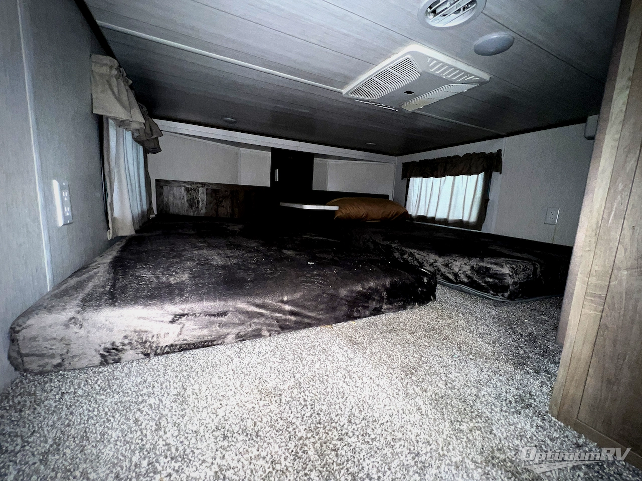 2022 Forest River Wildwood Grand Lodge 42DL Photo 20