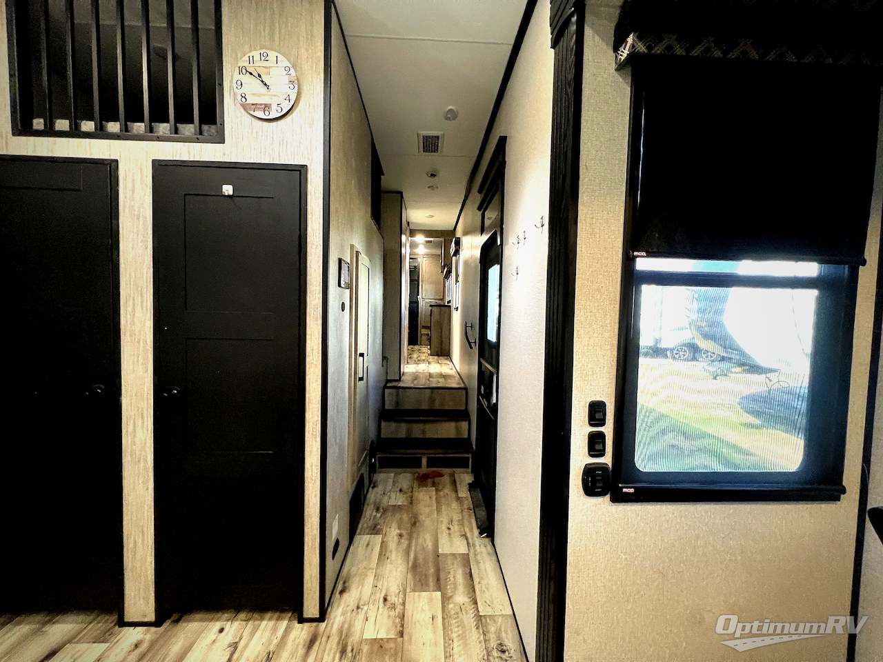 2022 KZ Durango Gold G382MBQ Photo 17