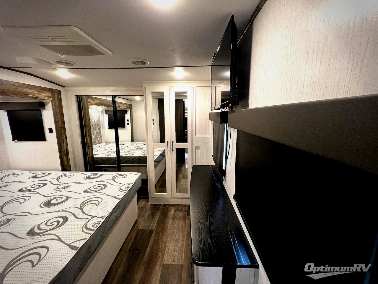 2021 Heartland Bighorn Traveler 32RS Photo 26