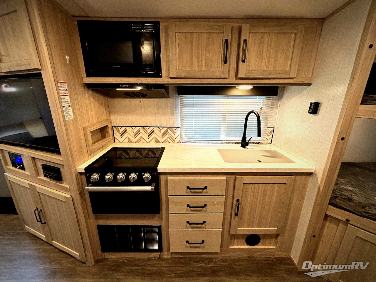 2022 Cruiser Twilight Signature TWS 2600 Photo 6