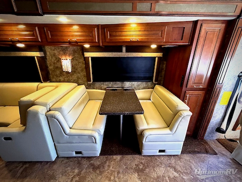 2014 Fleetwood Southwind 34A RV Photo 3
