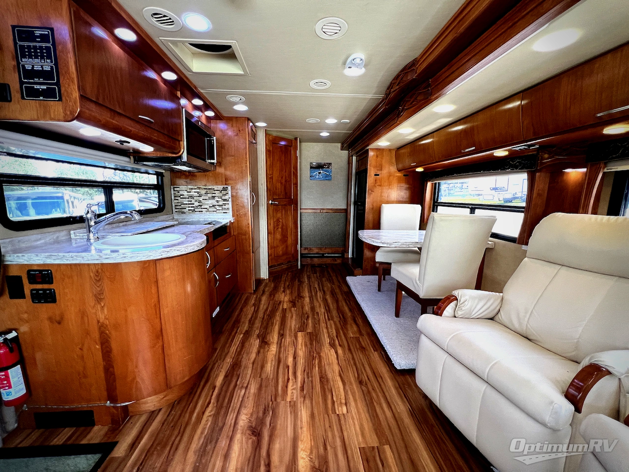 2012 Monaco Vesta 35PBD Photo 4