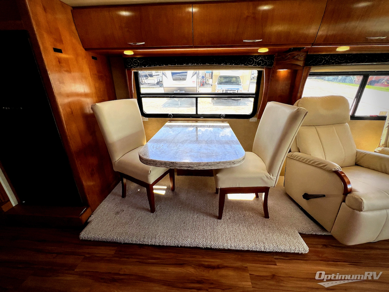 2012 Monaco Vesta 35PBD Photo 11